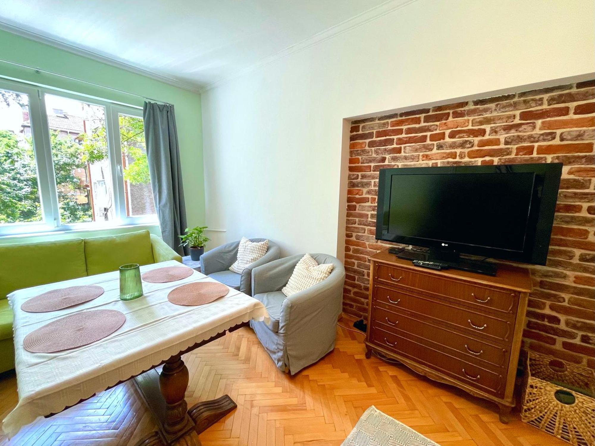 Bohemian Bright & Calm 2Br - Top Center - Private Balcony Sofia Eksteriør billede
