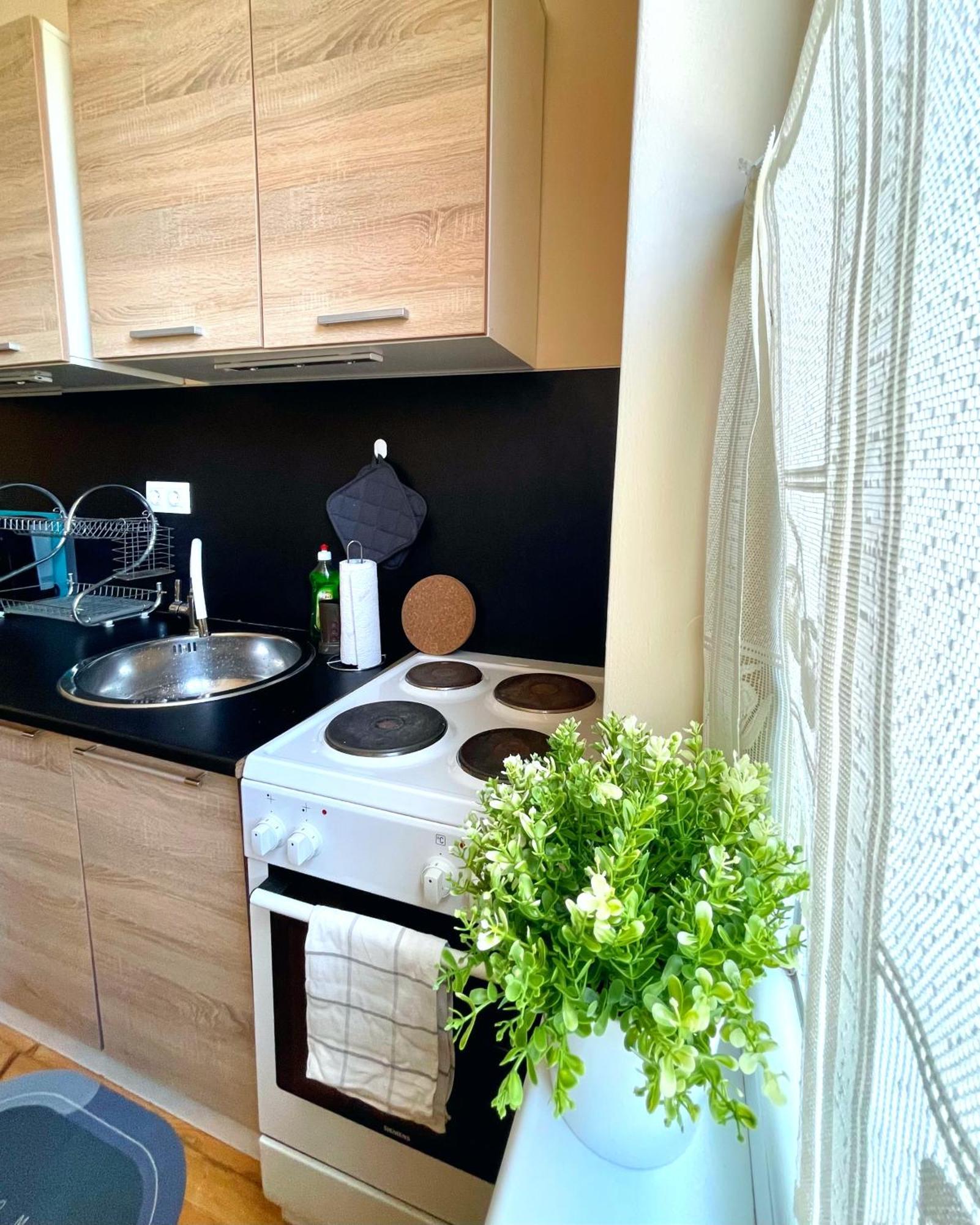 Bohemian Bright & Calm 2Br - Top Center - Private Balcony Sofia Eksteriør billede