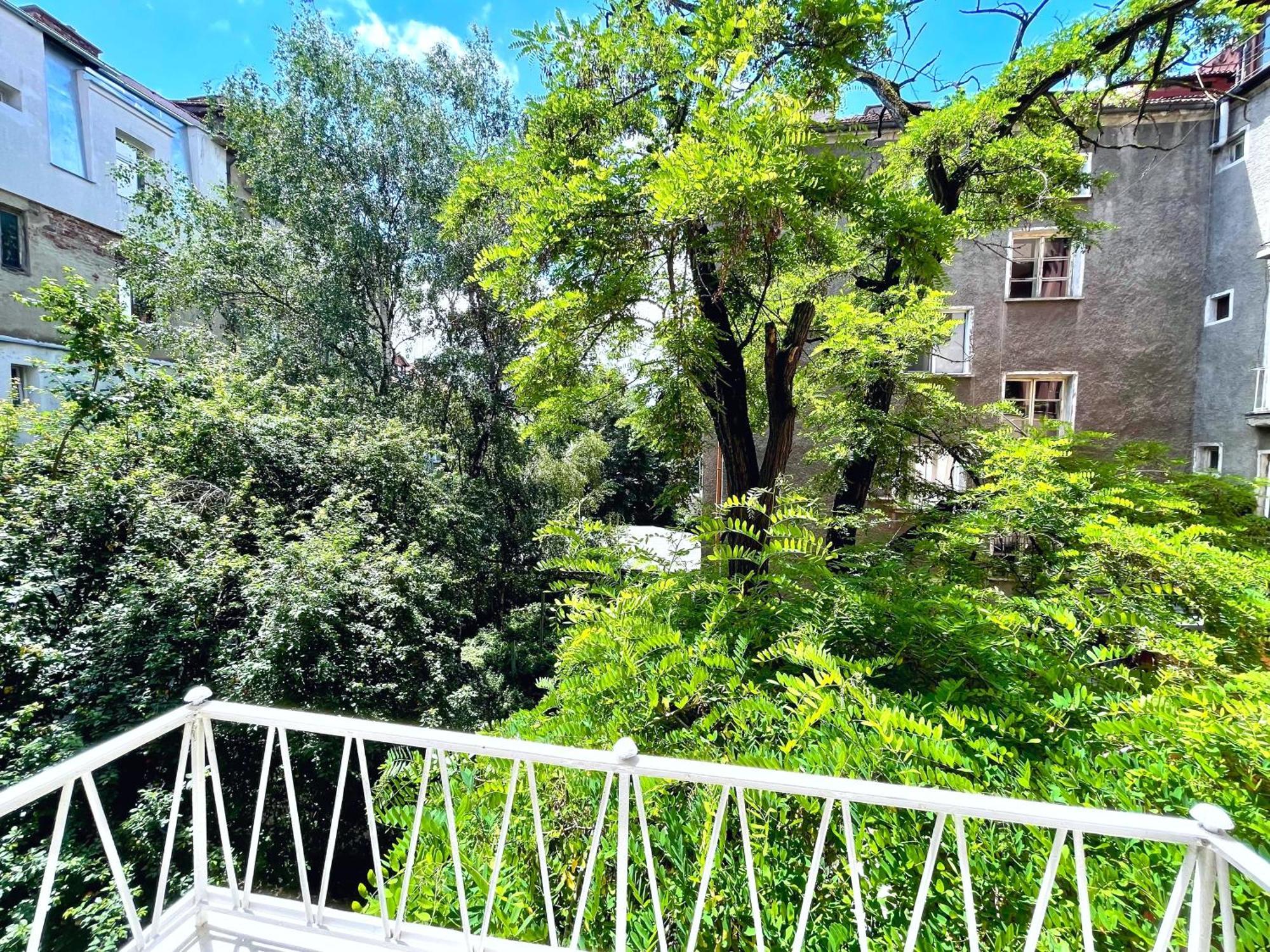 Bohemian Bright & Calm 2Br - Top Center - Private Balcony Sofia Eksteriør billede